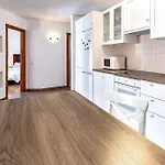 Apartmento Parque Royale I Διαμέρισμα *