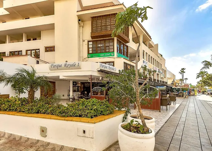 Apartmento Parque Royale I * Адехе