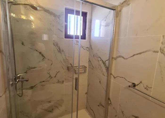 Apartmento Parque Royale I أذيخي