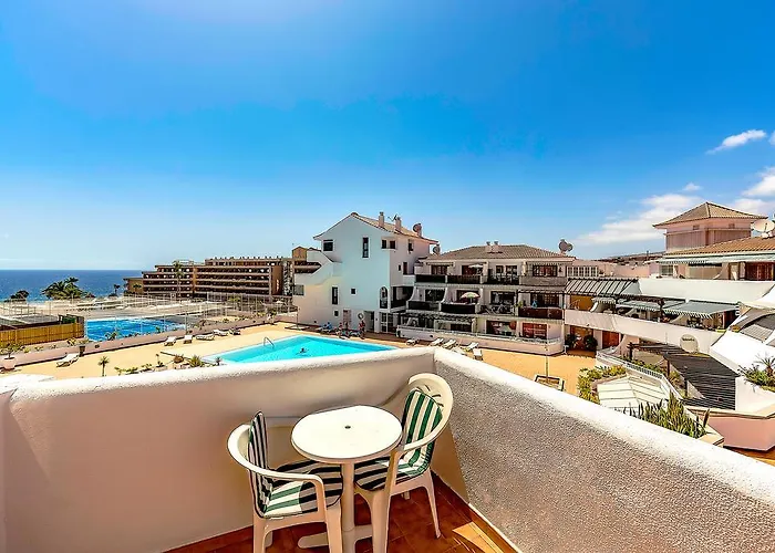 Apartmento Parque Royale I شقة *