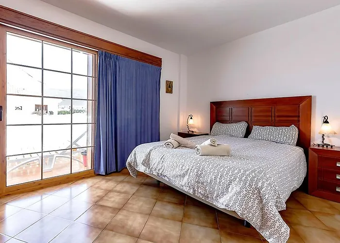 Apartmento Parque Royale I شقة *